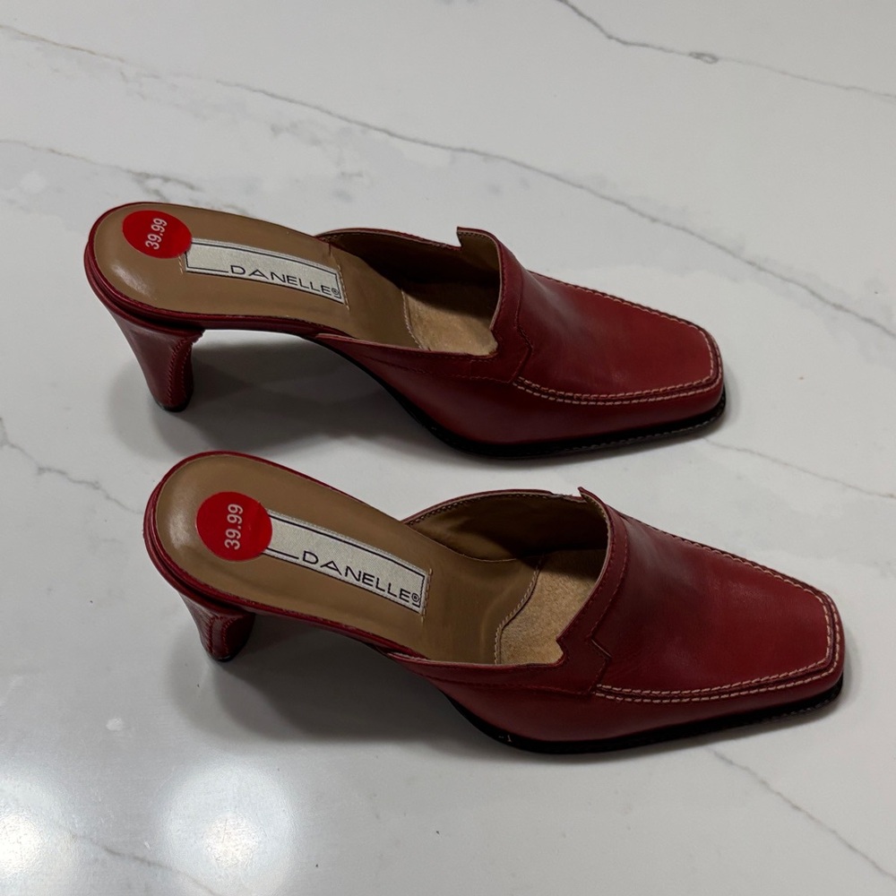 Danelle Red Women's Shoes CB - Picture 4 of 13